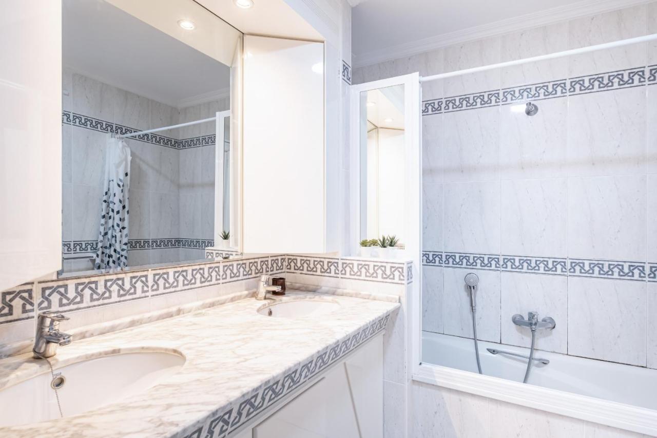 Ilice 3-D Apartment Levante Beach Бенідорм Екстер'єр фото